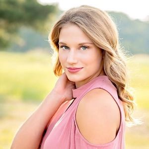 Meet your Posher, Kimberly